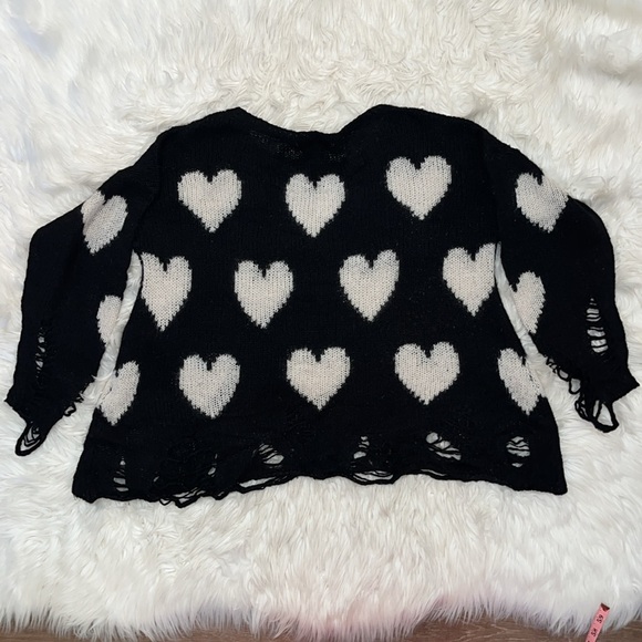 Wildfox White Label Love Lennon Sweater ~ in Black w/ Off-White Heart 🤍 - Picture 11 of 14